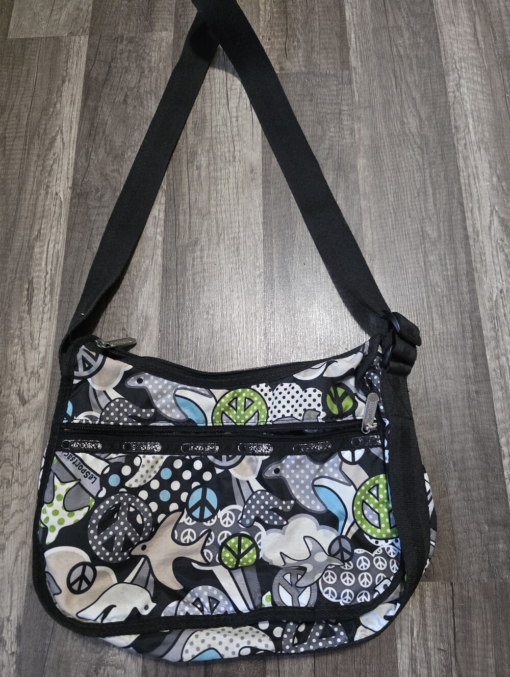 Le Sportsac Vintage Black Crossbody Bag 90s Peace Sign Y2K